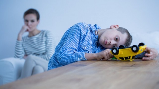 Otizm Nedir? Nedenleri Nelerdir?